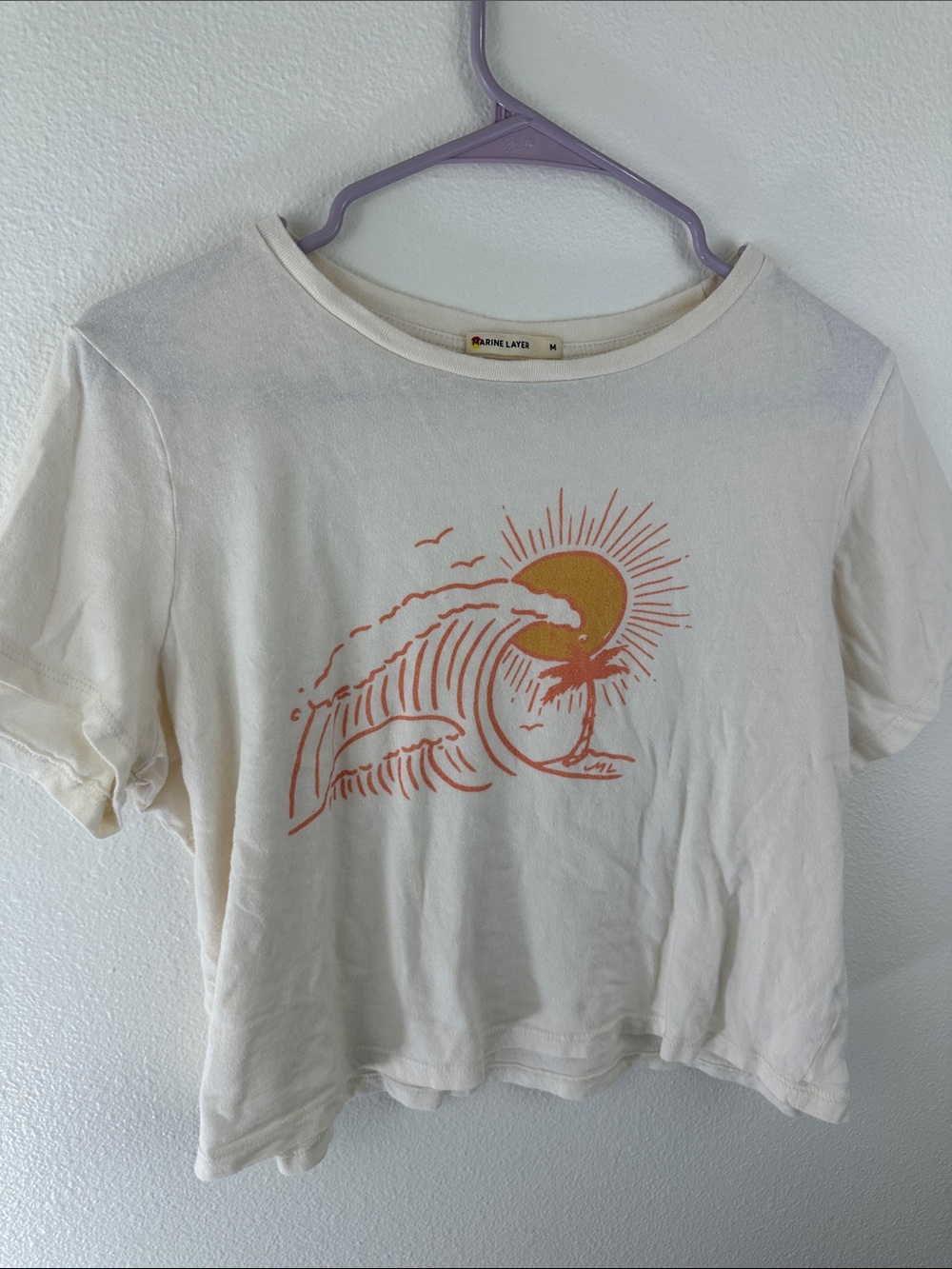 Marine Layer Crop Tee Wave and Sun Graphic Medium - Picture 3 of 8